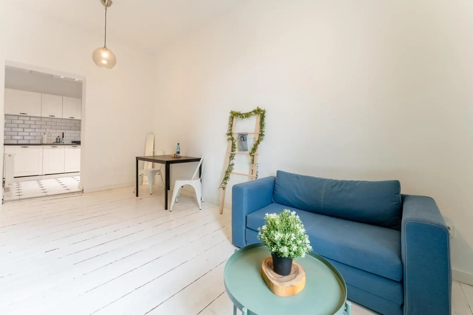 Przytulne I Budzetowe Apartamenty Na Sienkiewicza Komfort W Zielonym Sercu Wroclawia 0*, Wroclaw