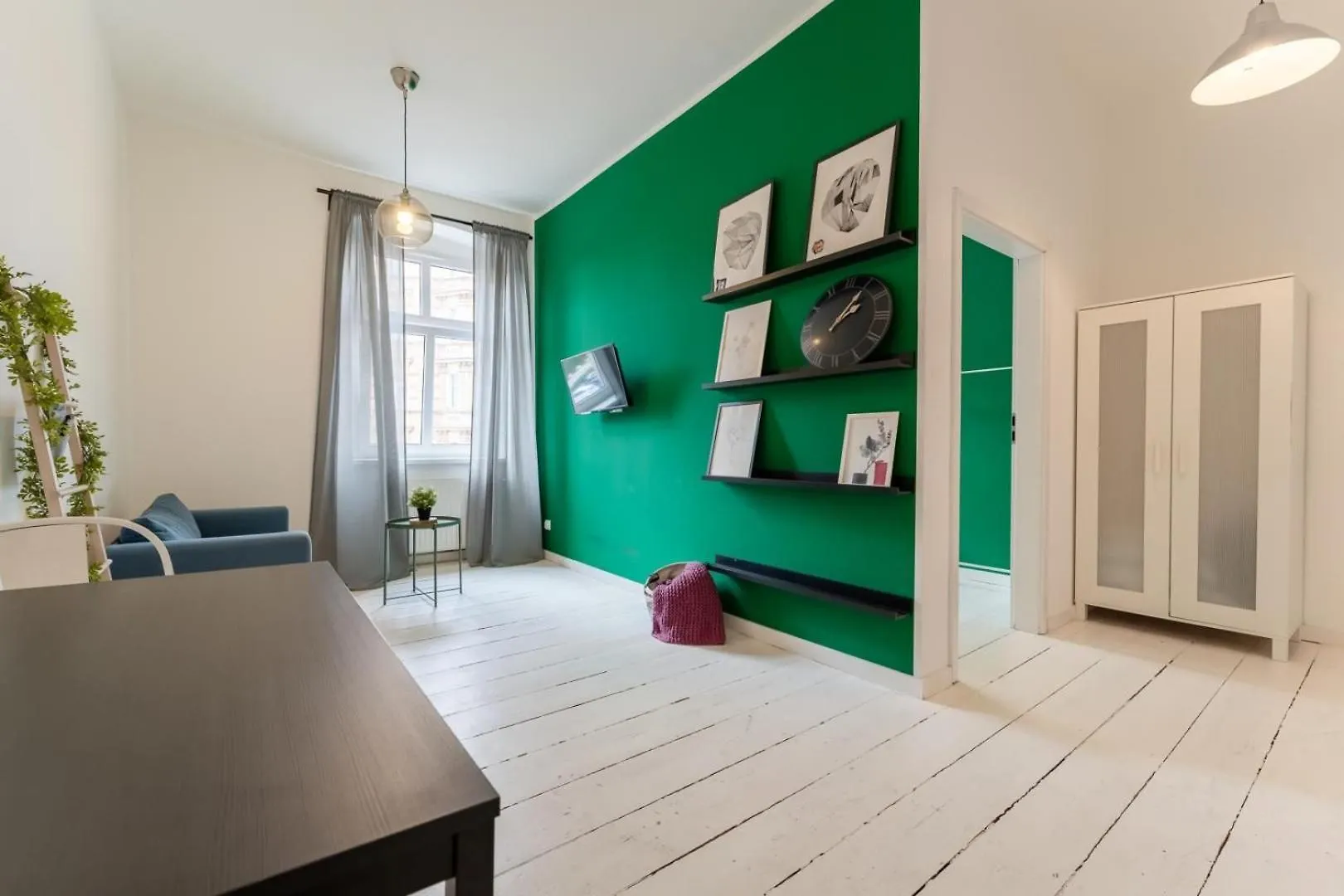 Apartment Przytulne I Budzetowe Apartamenty Na Sienkiewicza Komfort W Zielonym Sercu Wroclawia